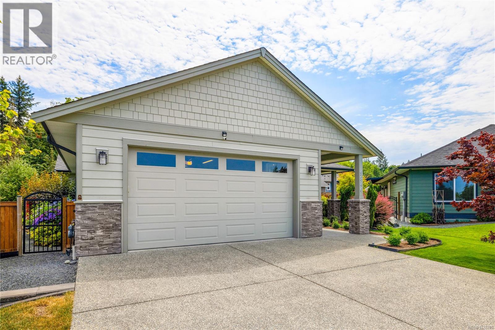 9846 Napier Pl, Chemainus