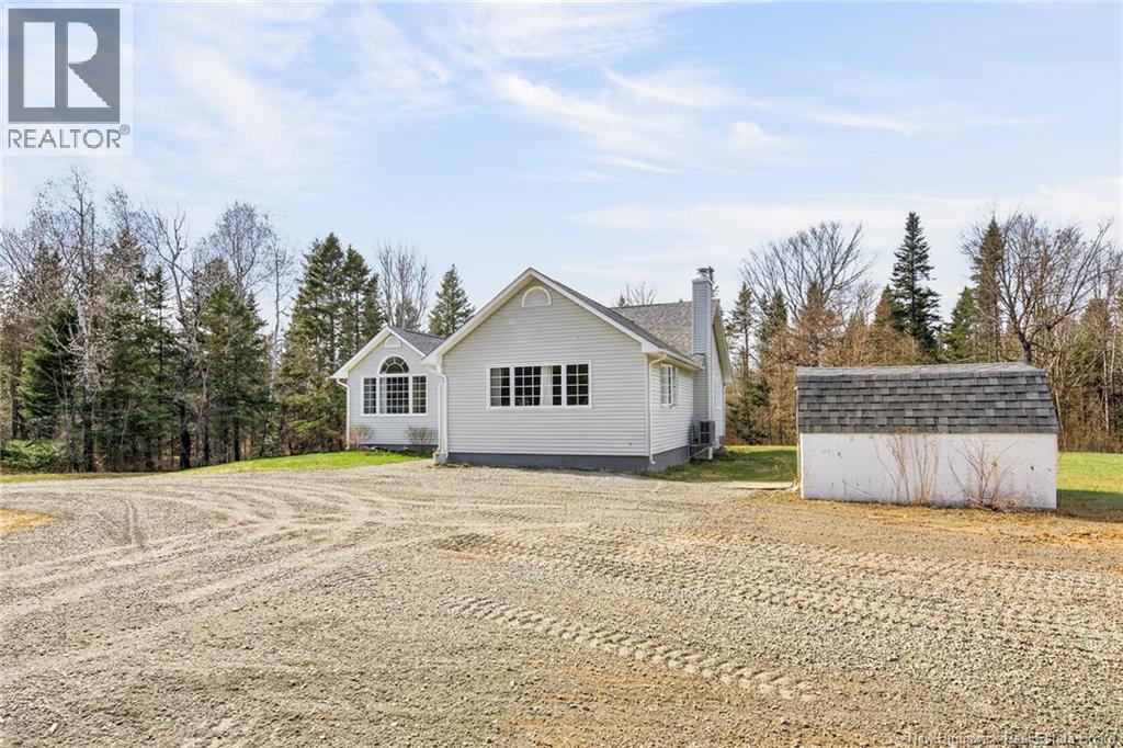 25 Bungay Road - Image 3