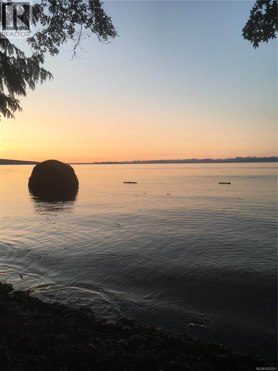 2519 Lasqueti Rd, Qualicum Beach