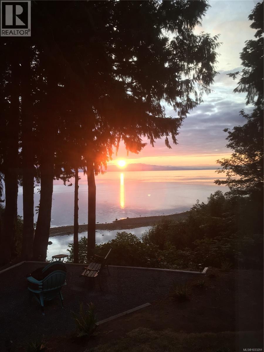 2519 Lasqueti Rd, Qualicum Beach