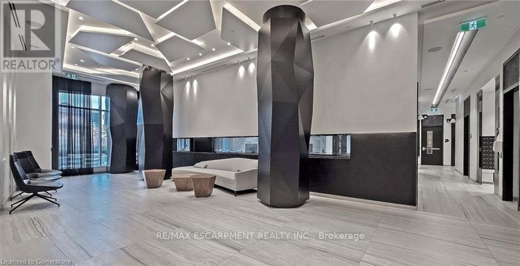 #120 80 VANAULEY STREET - 14