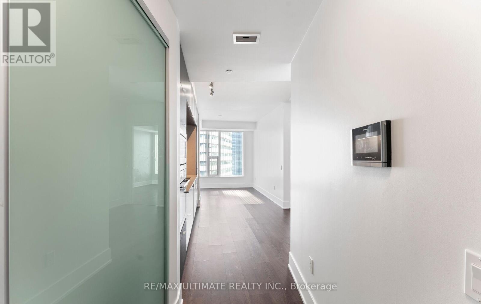 3612 - 10 YORK STREET — photo 14
