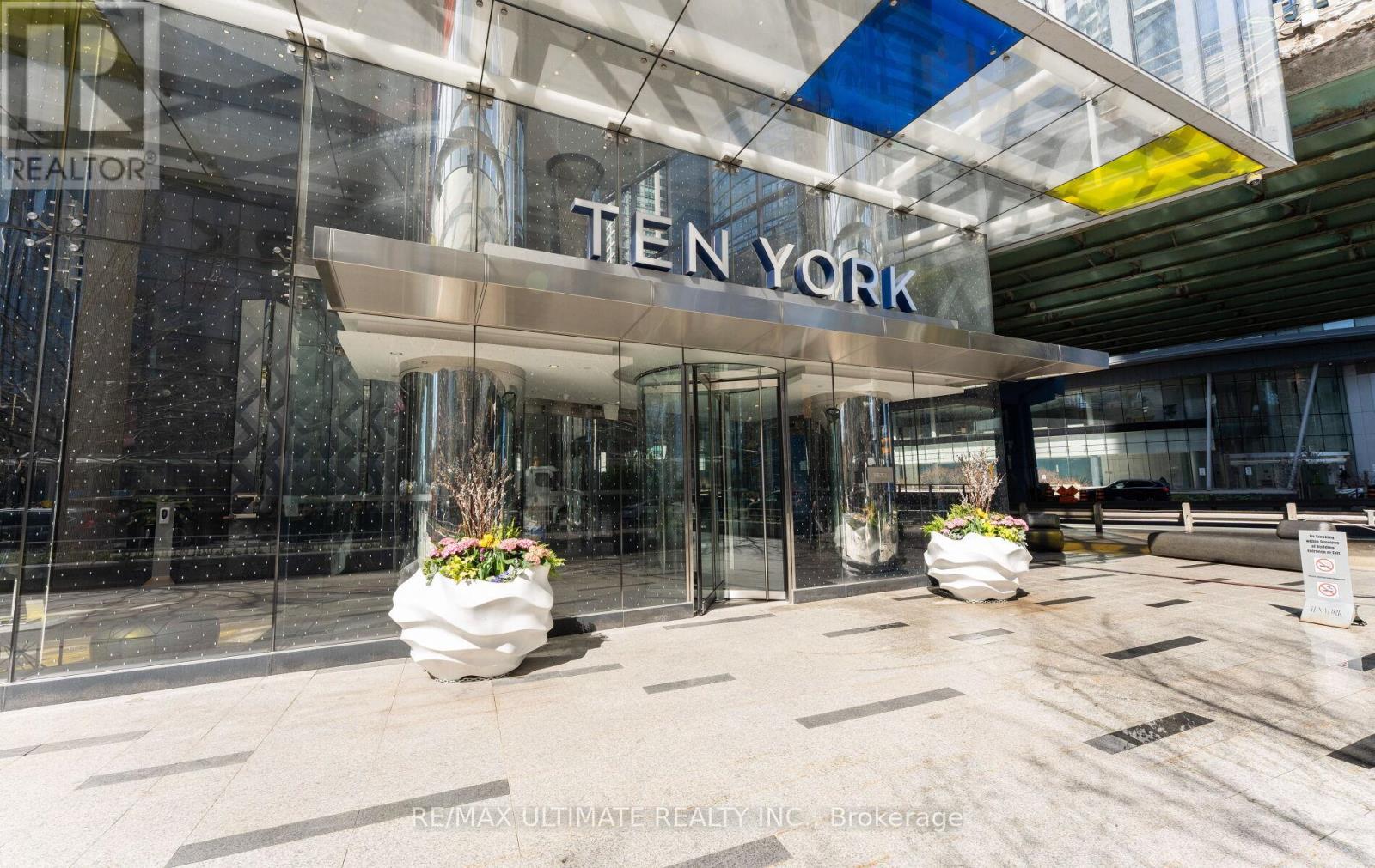 #3612 10 YORK STREET - 3