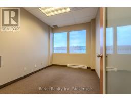 210 - 180 Shirreff Avenue, North Bay, ON P1B7K9 Photo 26