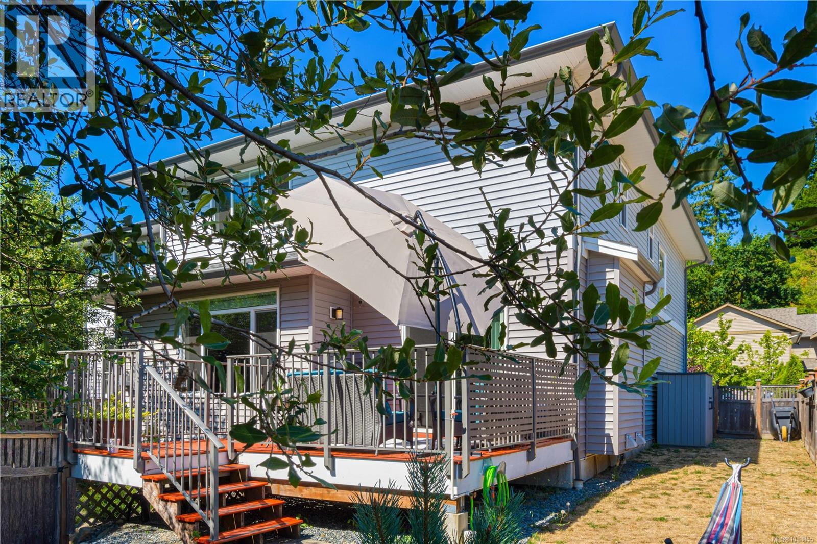 495 Menzies Ridge Dr, Nanaimo