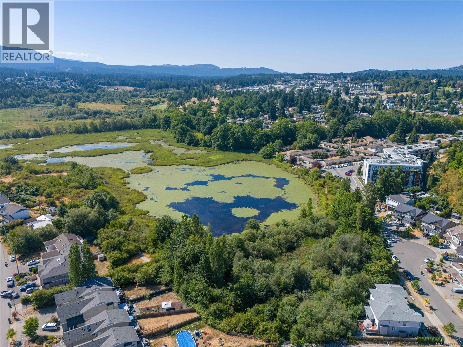 495 Menzies Ridge Dr, Nanaimo