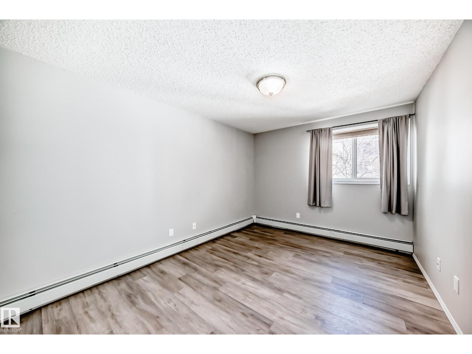 #202 328 Woodbridge WY, Sherwood Park