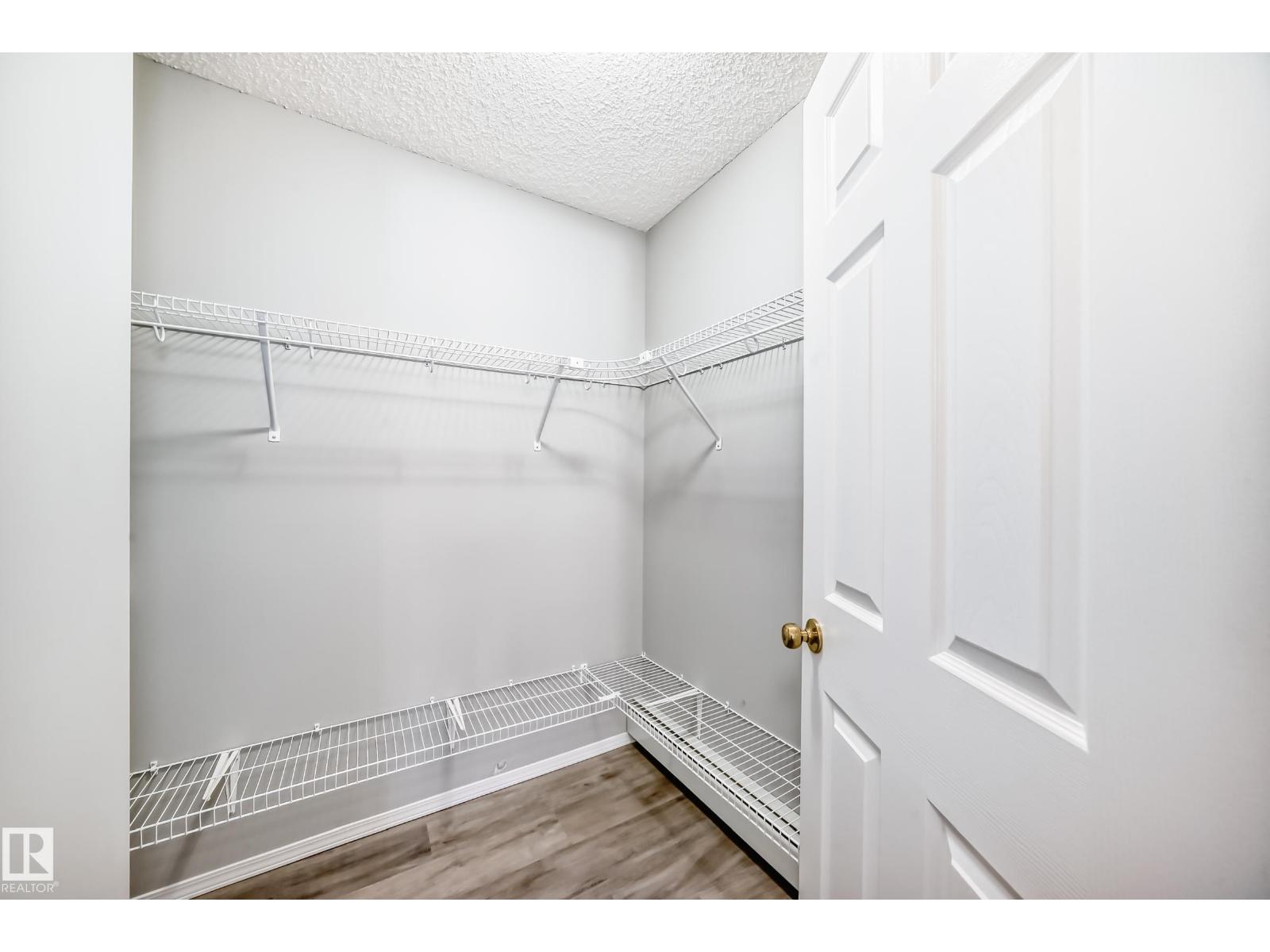 #202 328 Woodbridge WY, Sherwood Park