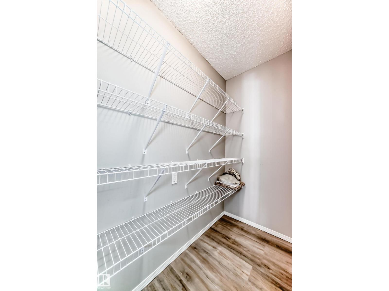 #202 328 Woodbridge WY, Sherwood Park