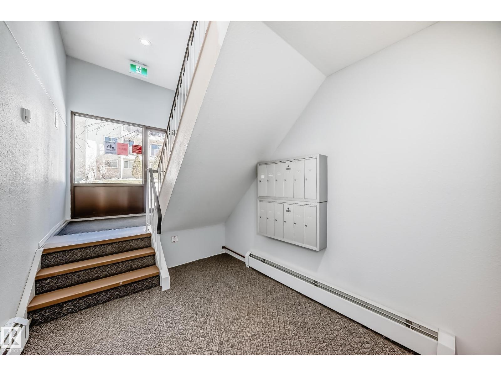 #202 328 Woodbridge WY, Sherwood Park