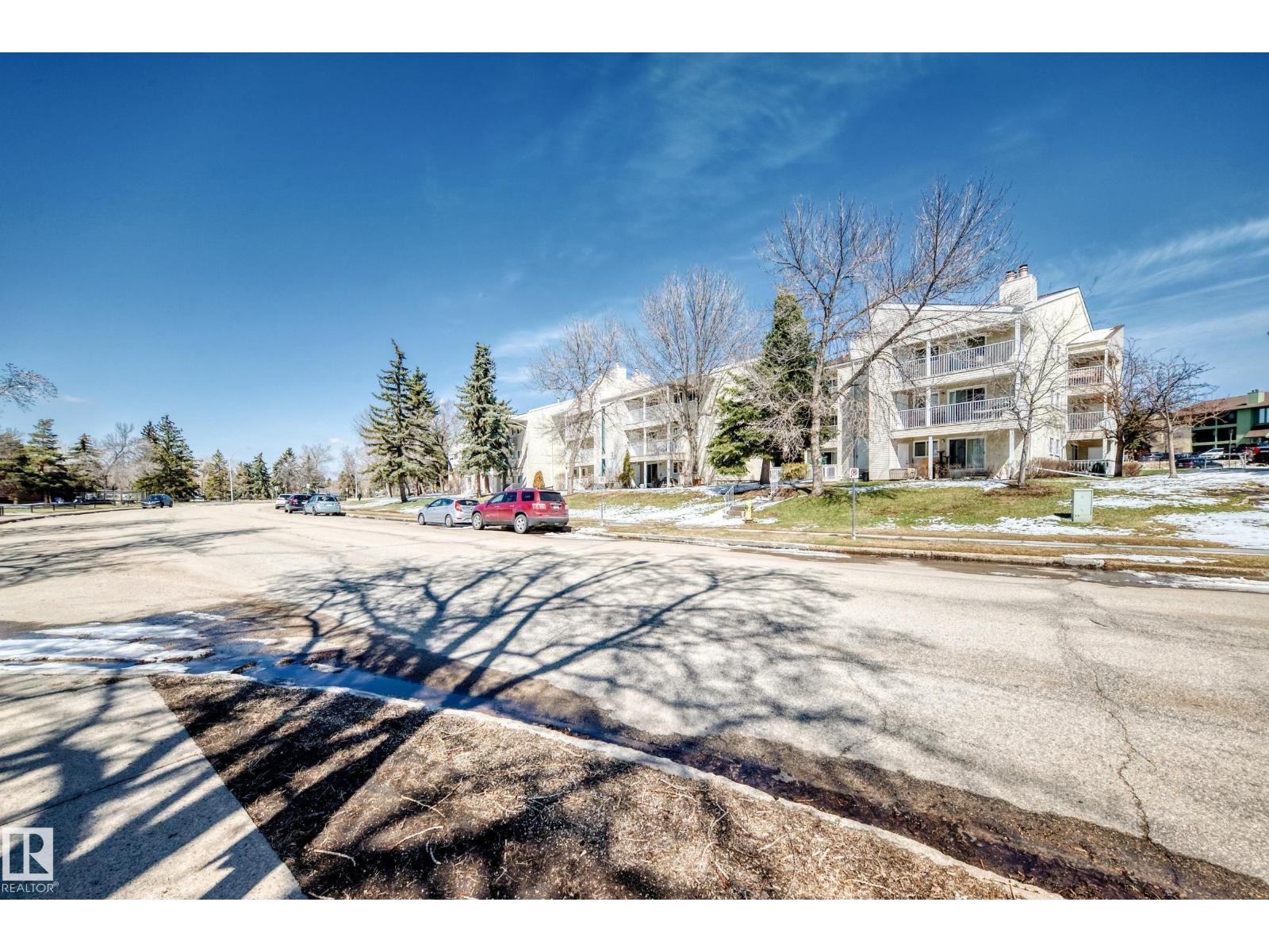 #202 328 Woodbridge WY, Sherwood Park