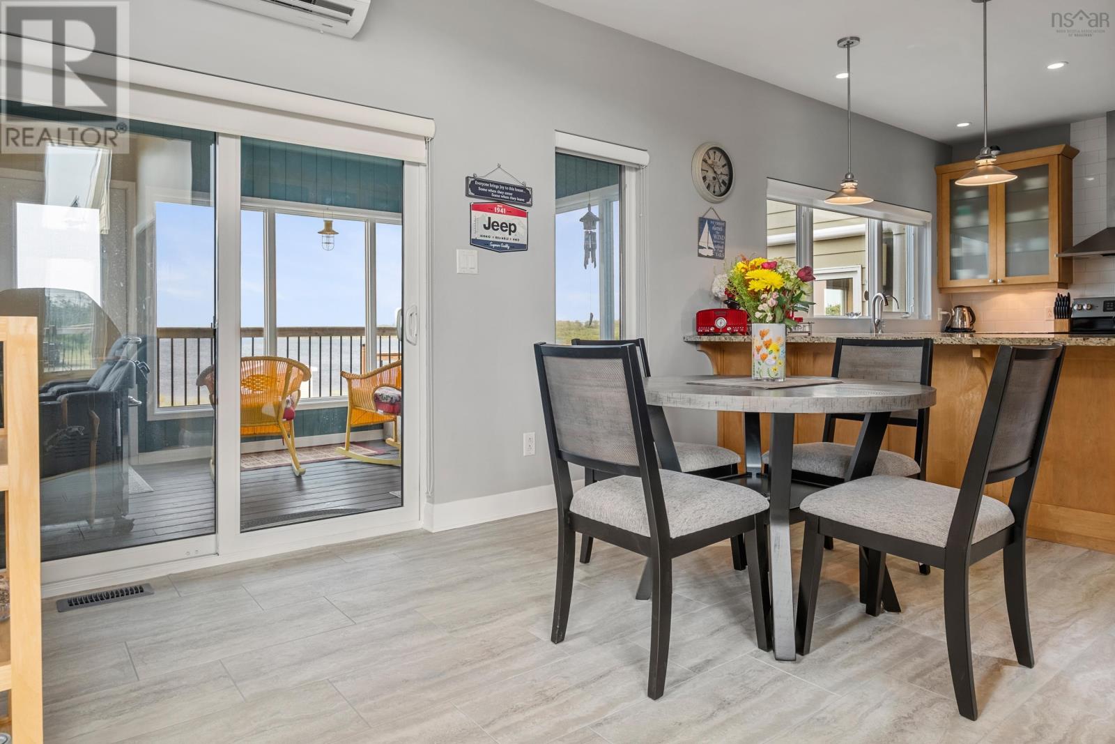 89 Bastion Avenue - 16