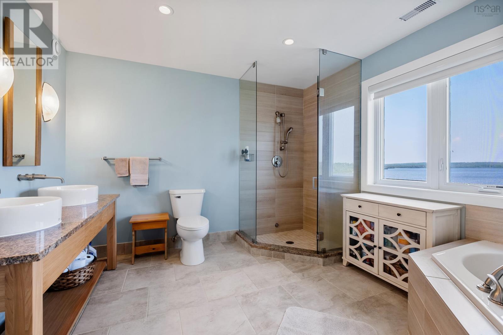 89 Bastion Avenue - 33