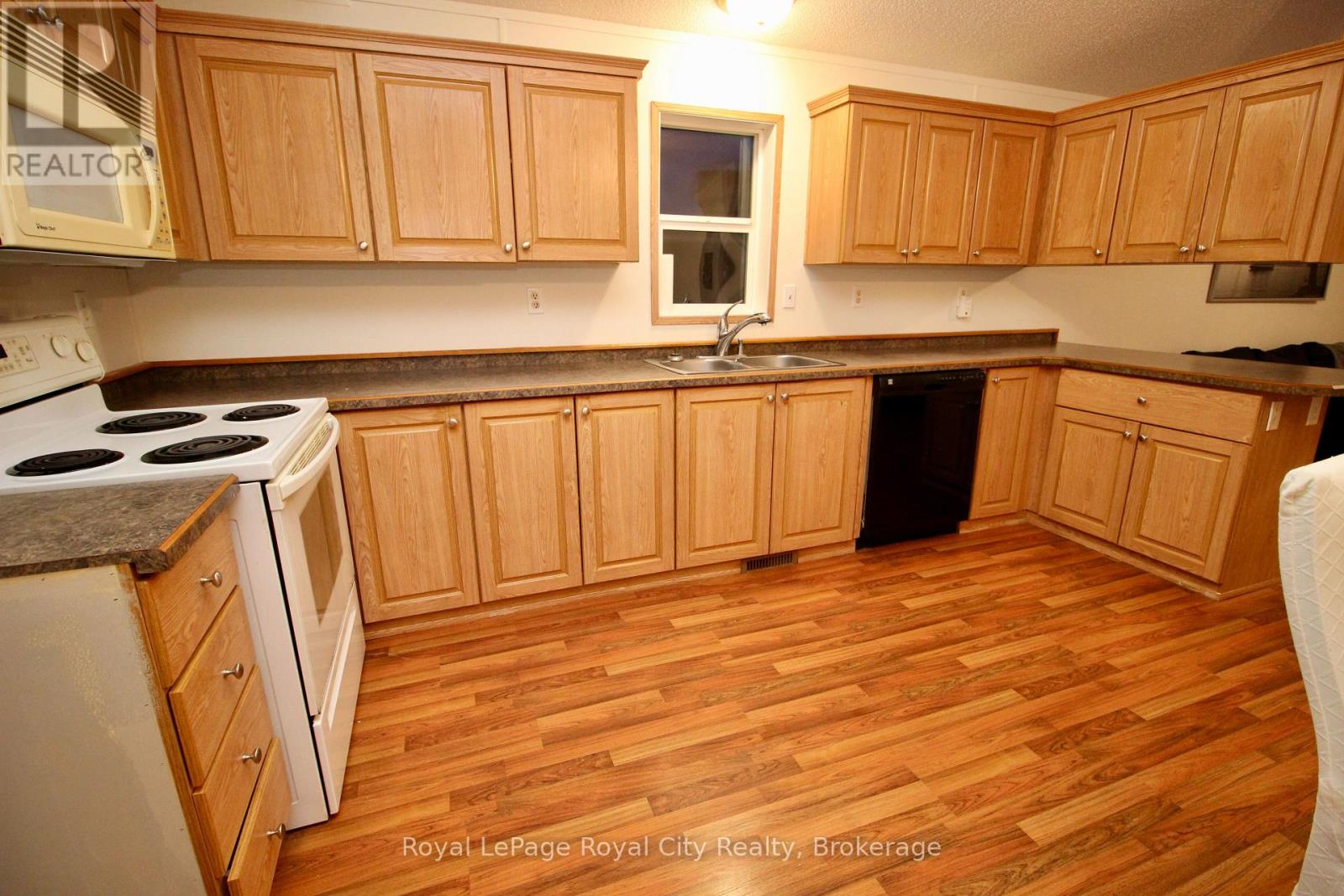 6 OLYMPIA AVENUE
