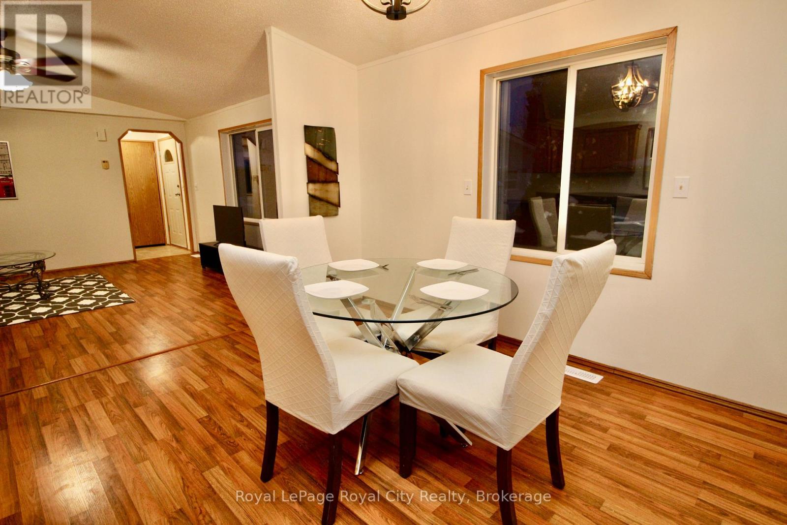 6 OLYMPIA AVENUE - Image 10