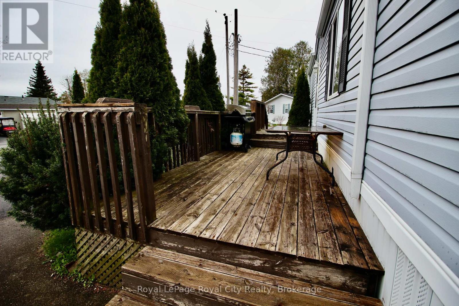 6 OLYMPIA AVENUE - Image 26