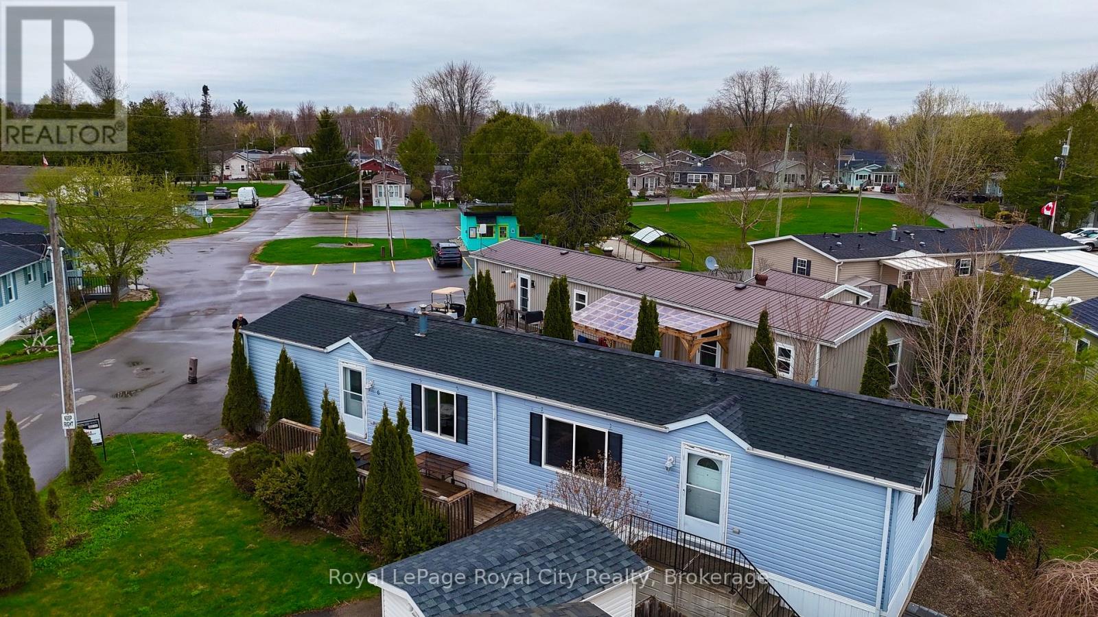 6 OLYMPIA AVENUE - 2