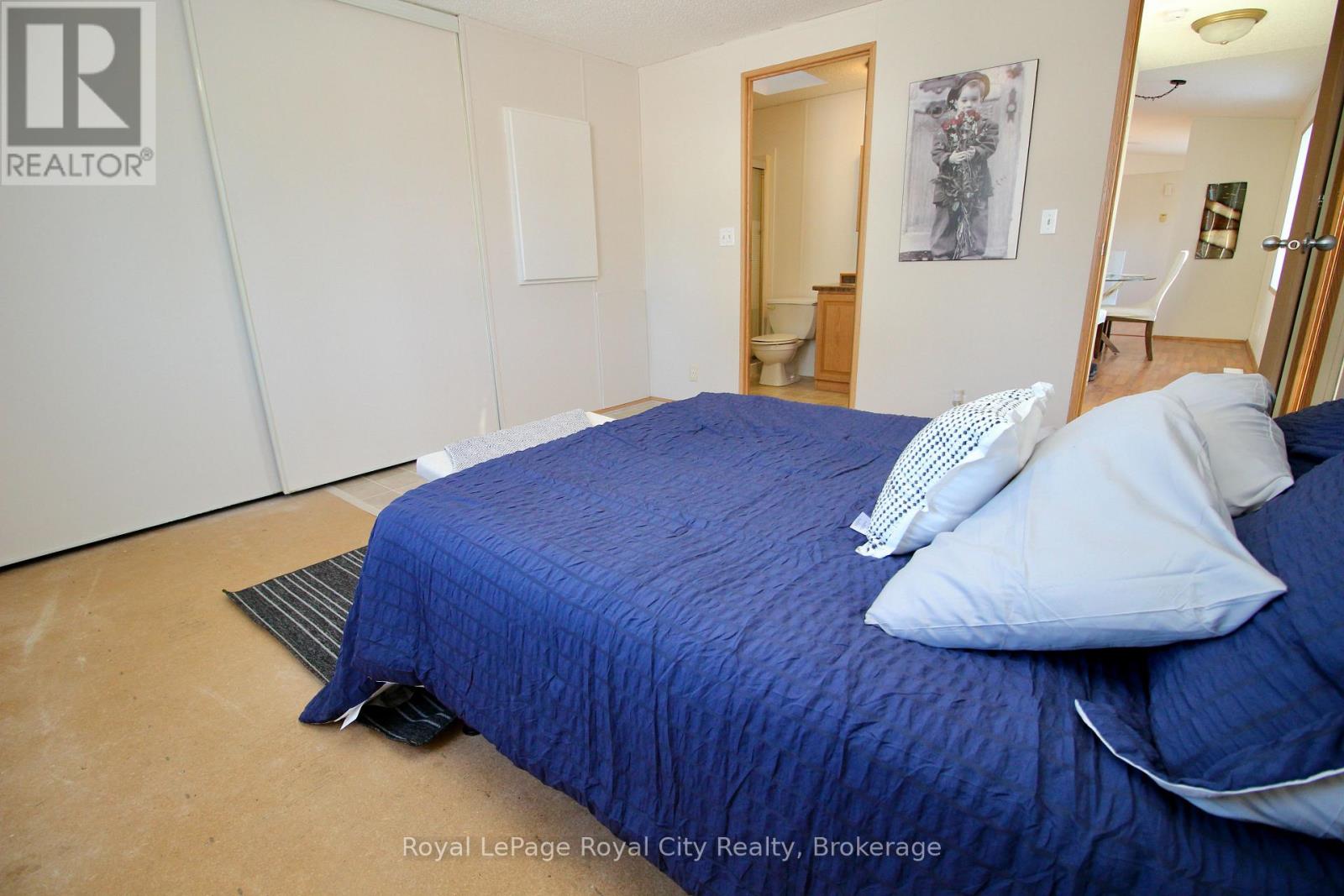 6 OLYMPIA AVENUE - Image 23