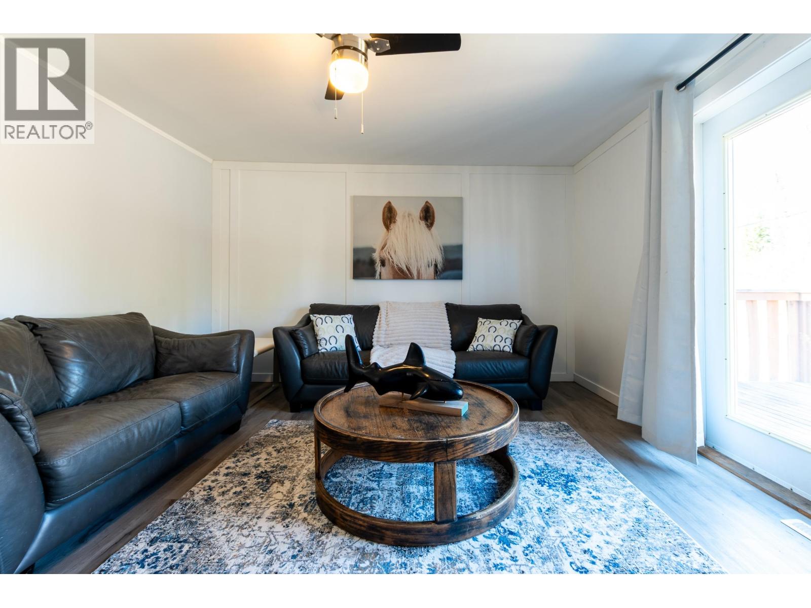 5565 BENDIXON ROAD - 12