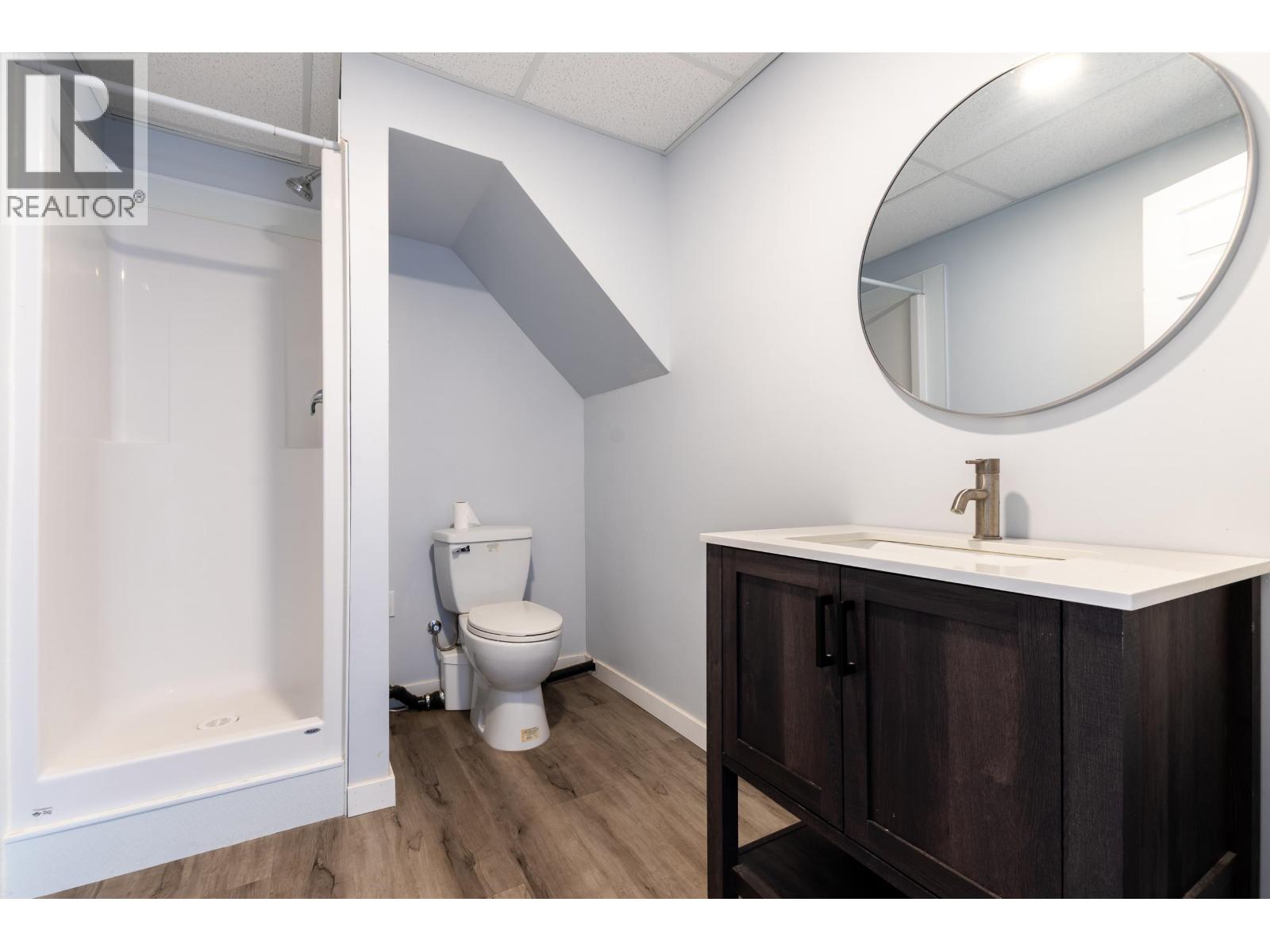 5565 BENDIXON ROAD - 26