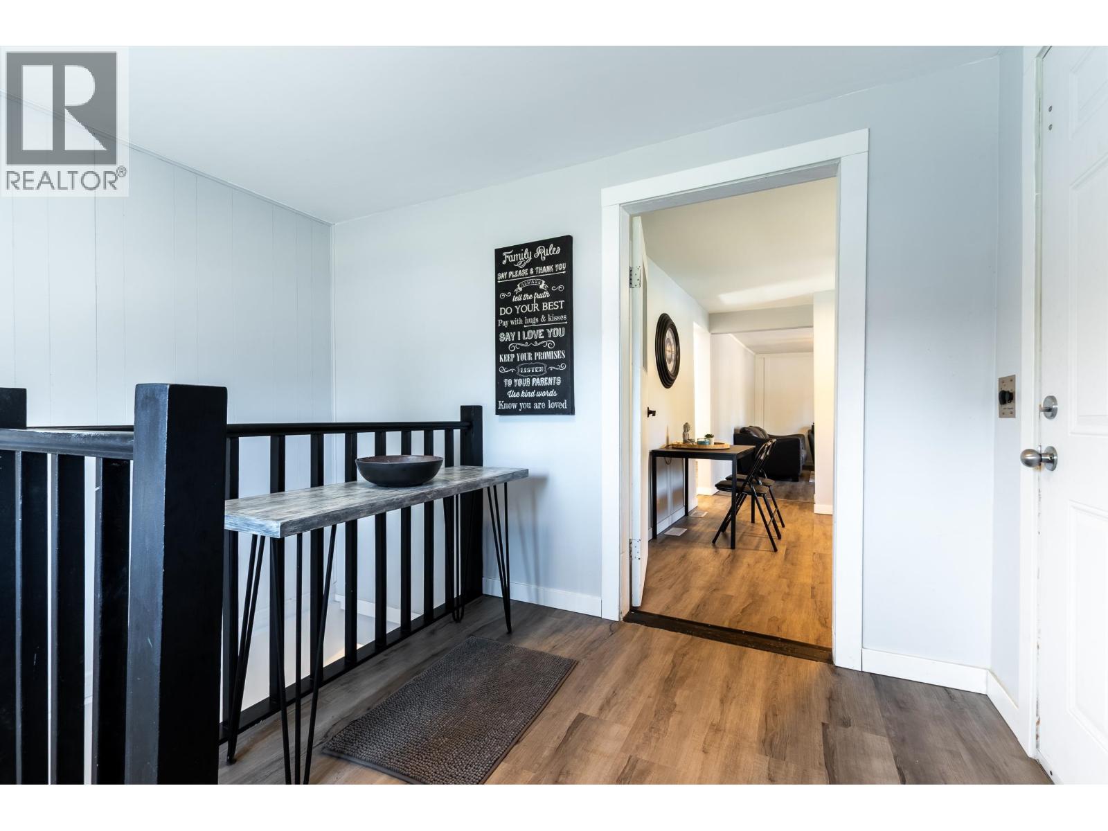 5565 BENDIXON ROAD - 4