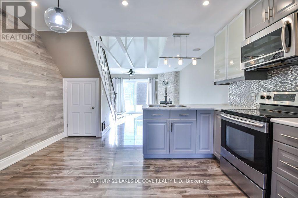 UNIT 12 - 81 LAGUNA PARKWAY N — photo 10