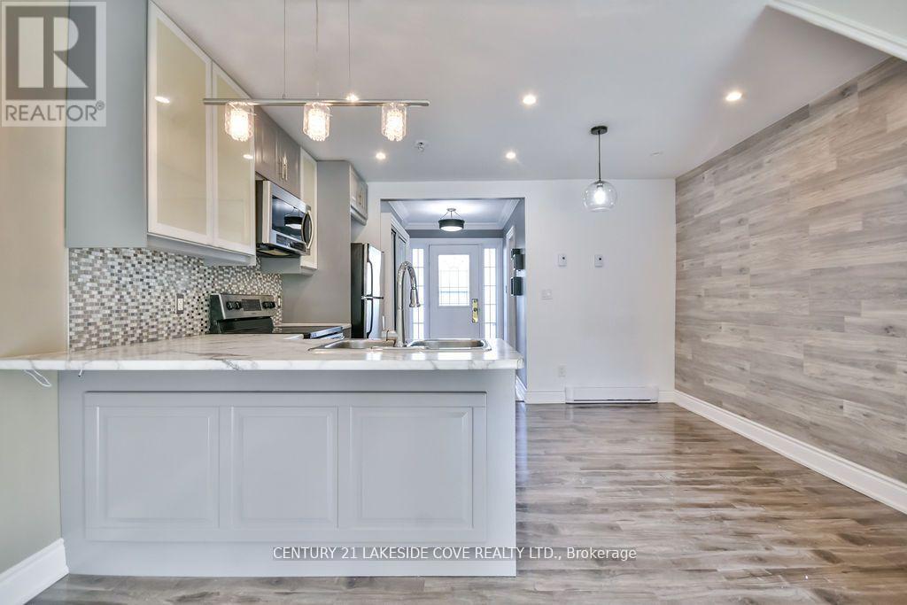UNIT 12 - 81 LAGUNA PARKWAY N — photo 12