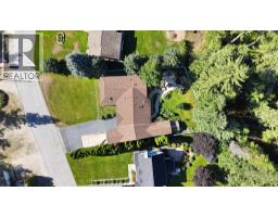 817 Smith Crescent, Genelle, BC V0G1G0 Photo 11