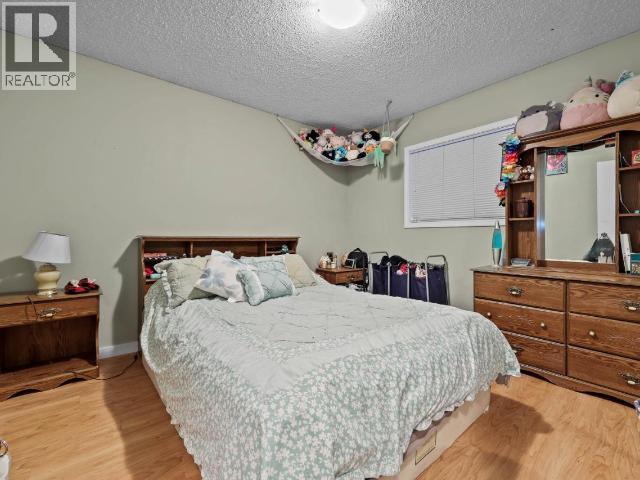 2017 SUNNYCREST Avenue - 16