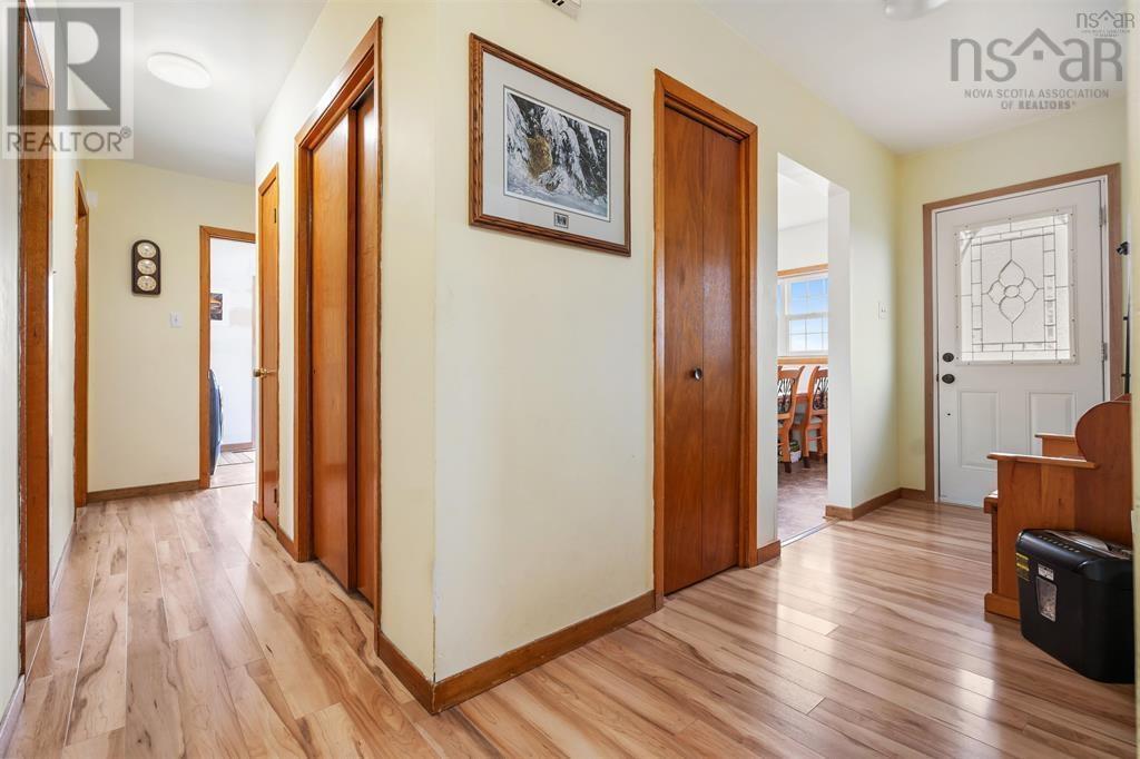 684 St Marys Road - 11