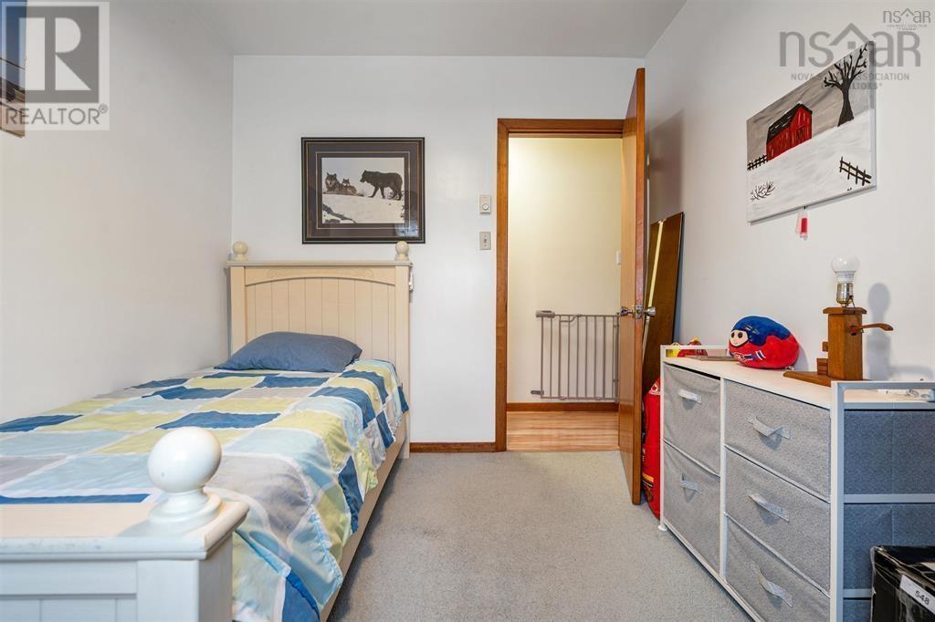 684 St Marys Road - 19