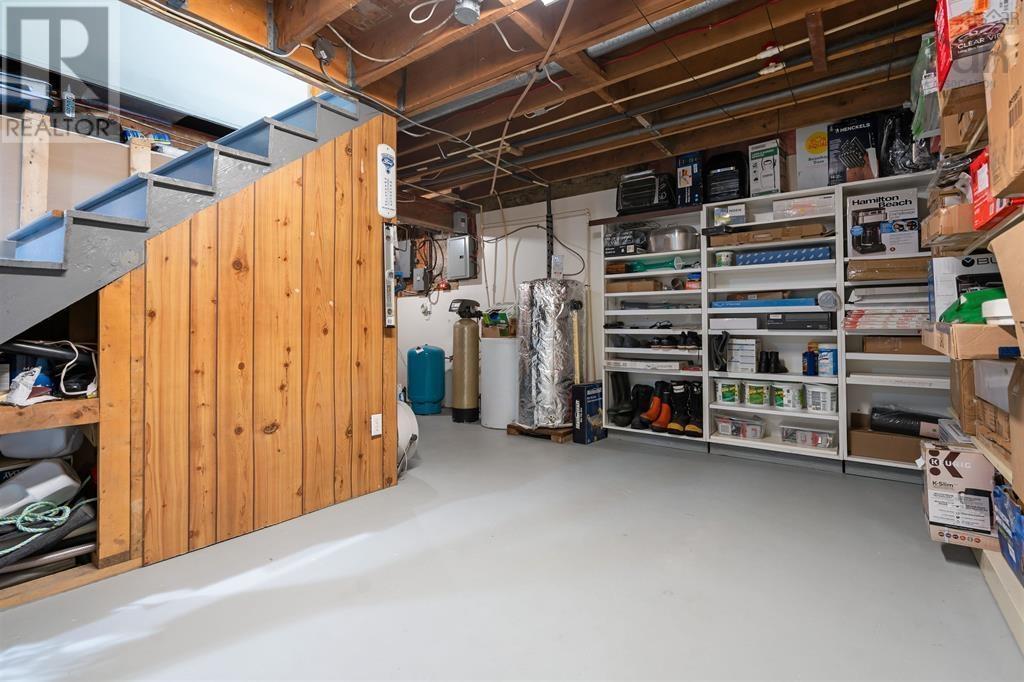 684 St Marys Road - 36