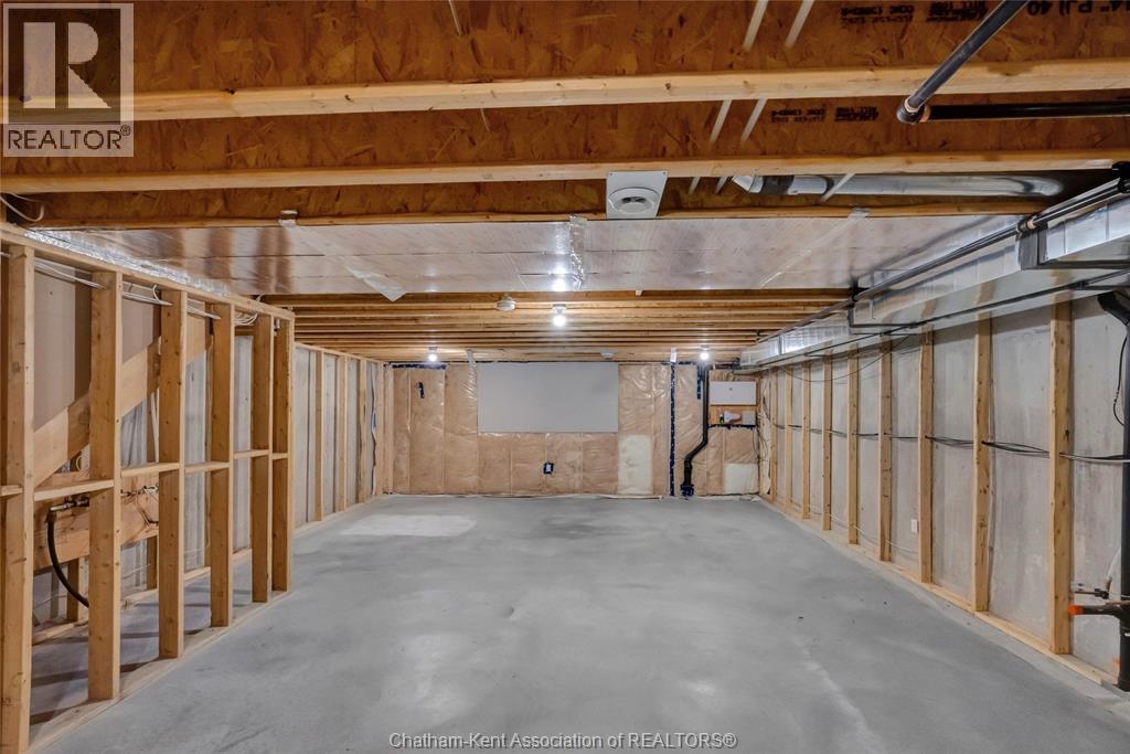 864 Park AVENUE West — photo 30