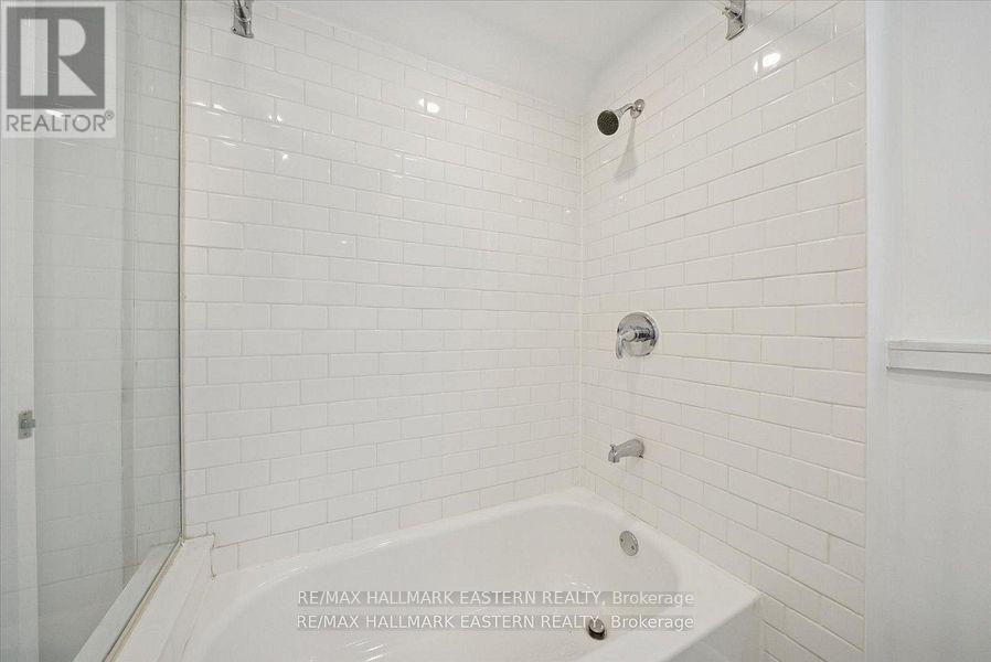 344 FIFE AVENUE - 20