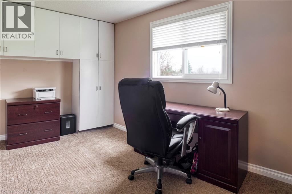 108 QUEENSWAY Drive - 26