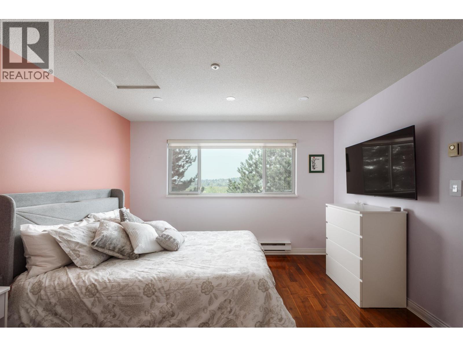 1119 CLERIHUE ROAD, Port Coquitlam