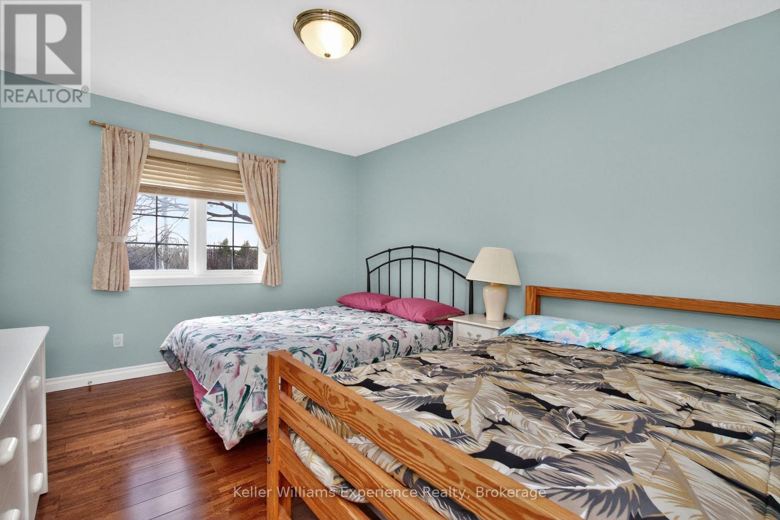 81 SILVER BIRCH CRESCENT - 22