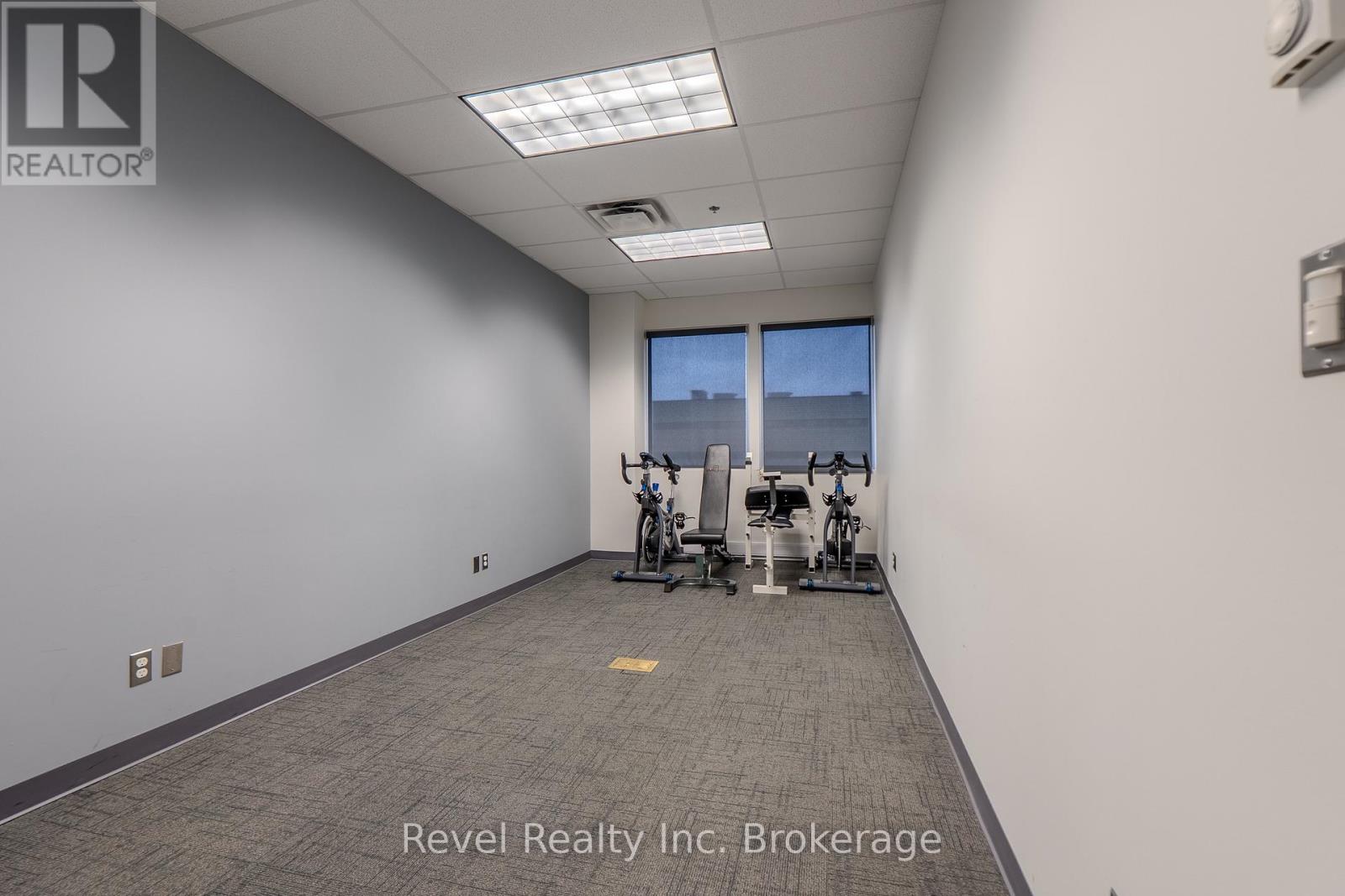 180 Shirreff Avenue — photo 18