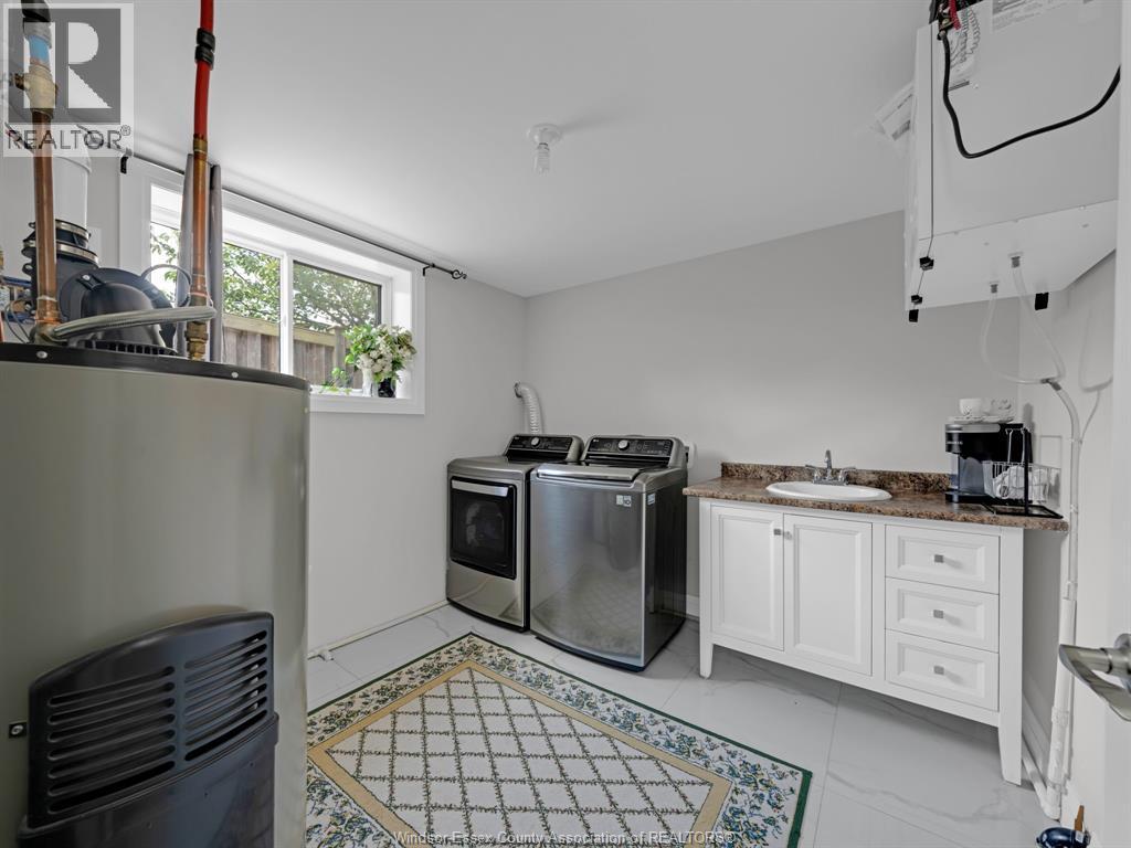 233 Sandybrook WAY - 24