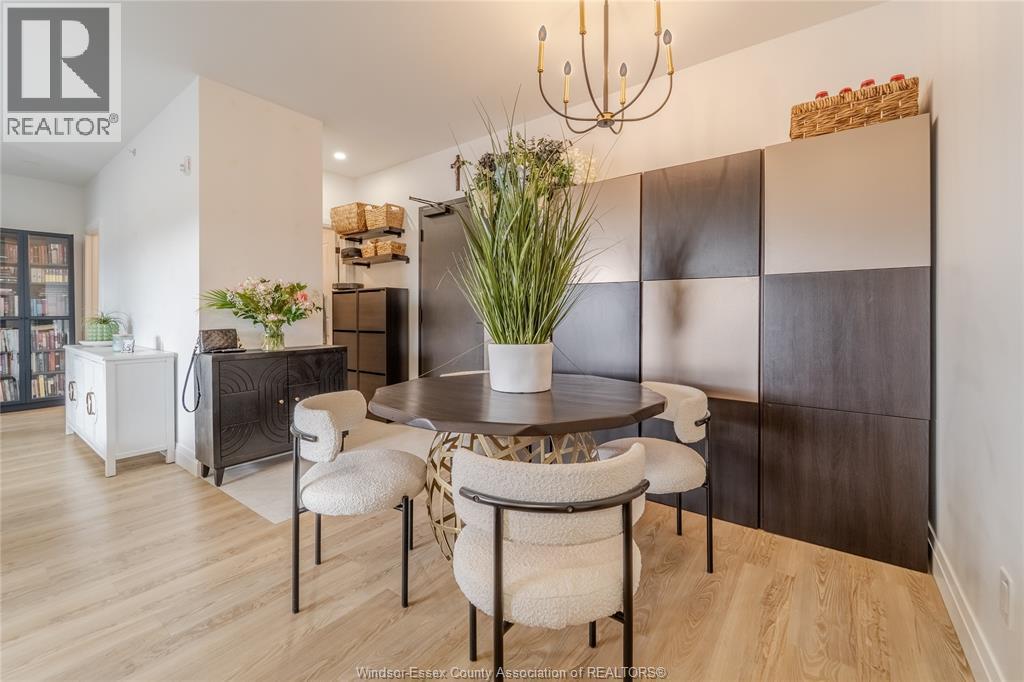 #403 3817 Howard AVENUE - 2