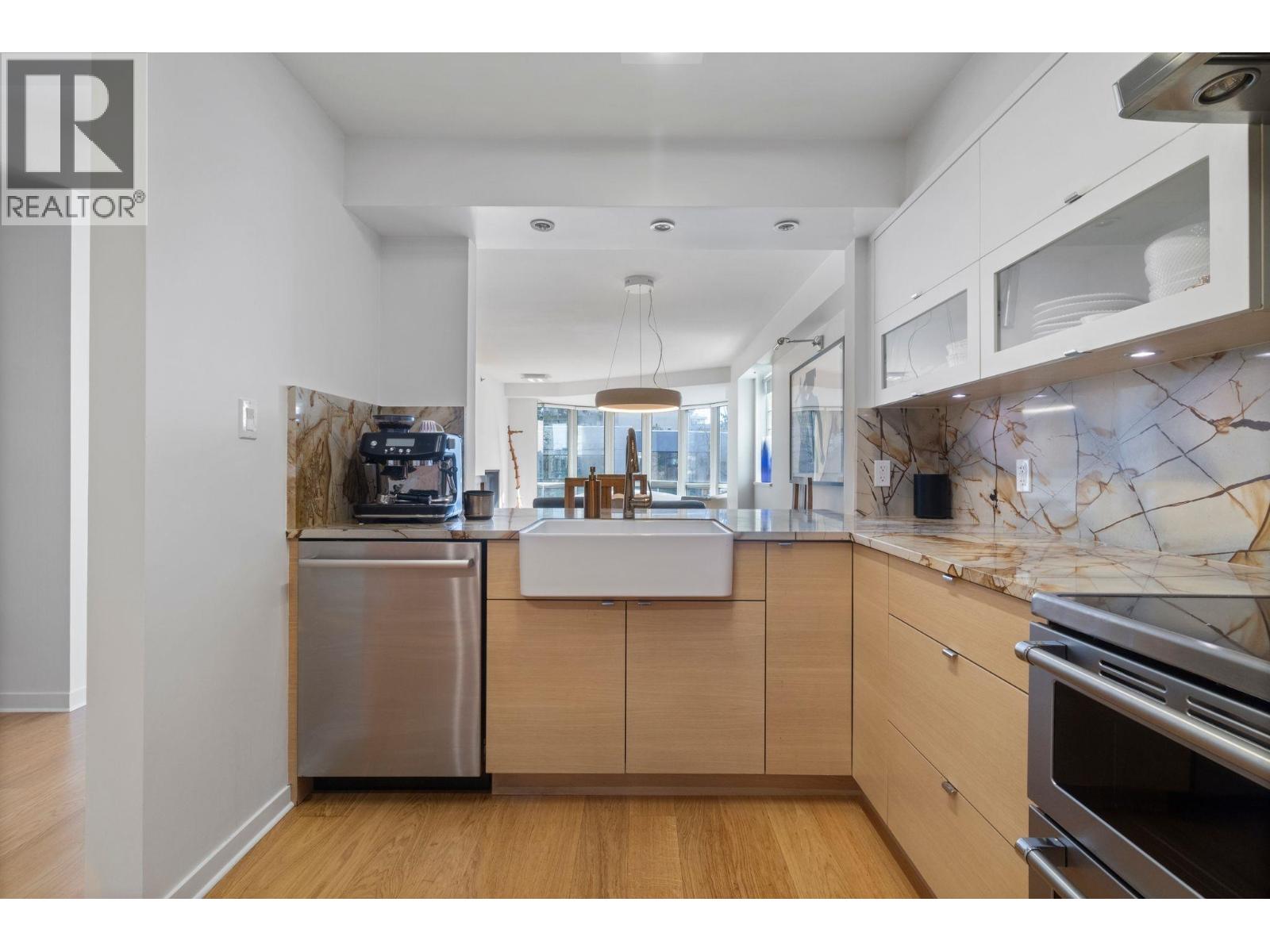 2 Bed, 2 Bath Apartment for Sale in Vancouver – 303 1501 HOWE STREET, Vancouver – MLS# R3117379 - Image 12