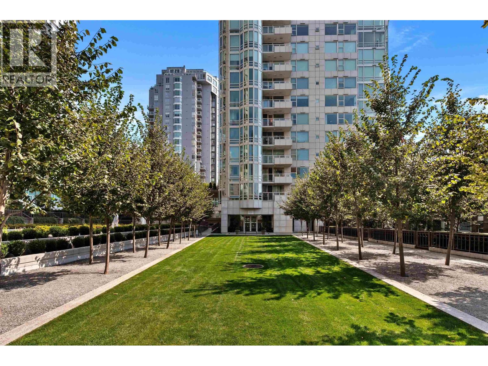 2 Bed, 2 Bath Apartment for Sale in Vancouver – 303 1501 HOWE STREET, Vancouver – MLS# R3117379 - Image 33