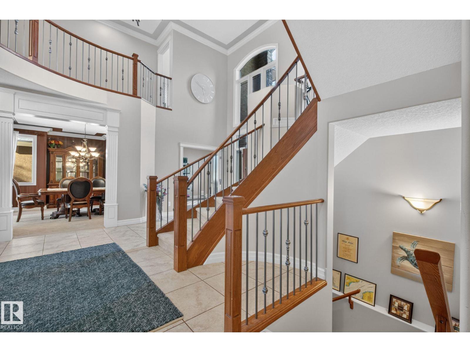 918 HOLLINGSWORTH BN NW, Edmonton