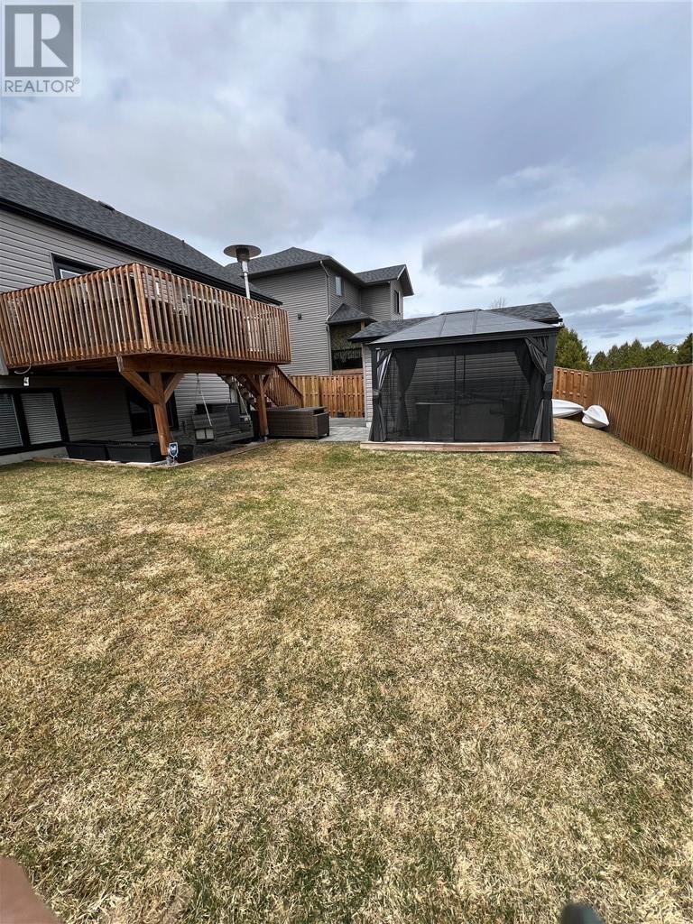 190 Hollybrook Crescent, Azilda, Ontario, P0M1B0 — Photo 11