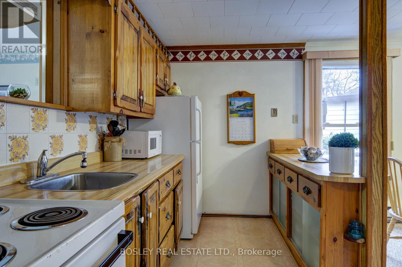 310 TINY BEACHES ROAD S - 23