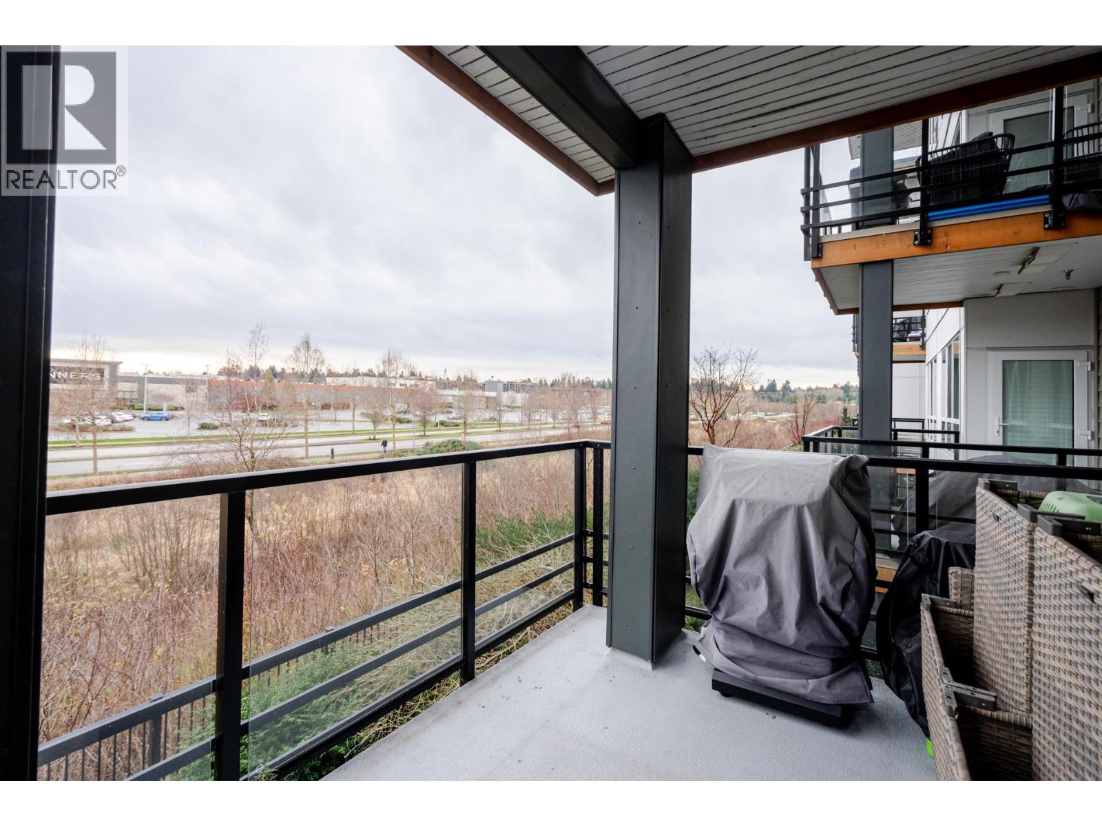 201 1892 STARLING DRIVE, Tsawwassen