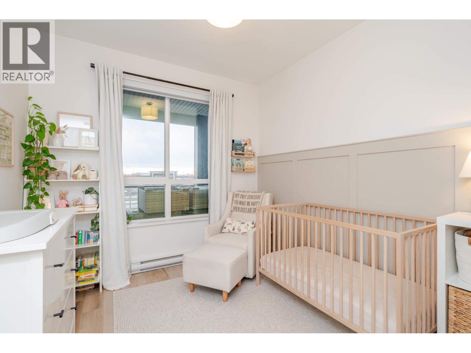 201 1892 STARLING DRIVE, Tsawwassen