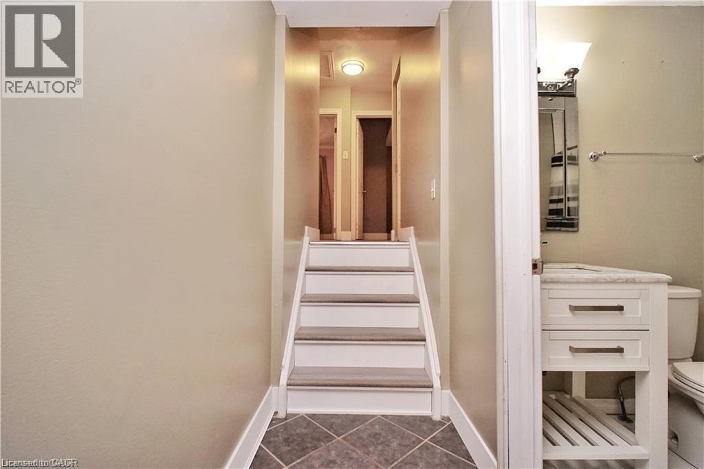 61 BOSWORTH Crescent Unit# Upper, Kitchener, Ontario, N2E1Y9 — Photo 19