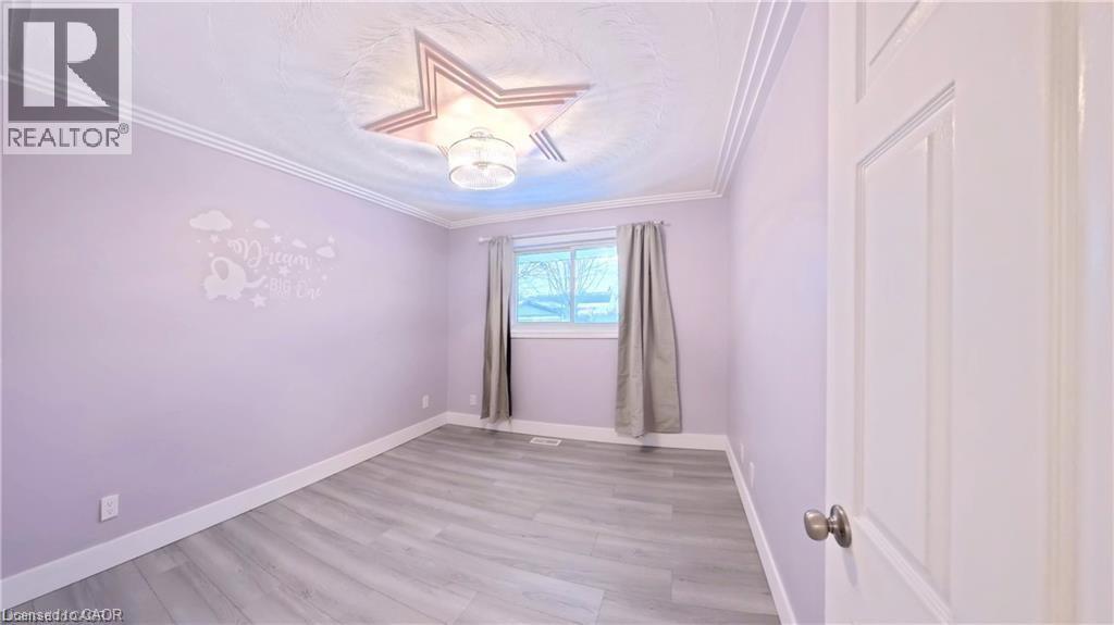 61 BOSWORTH Crescent Unit# Upper, Kitchener, Ontario, N2E1Y9 — Photo 20