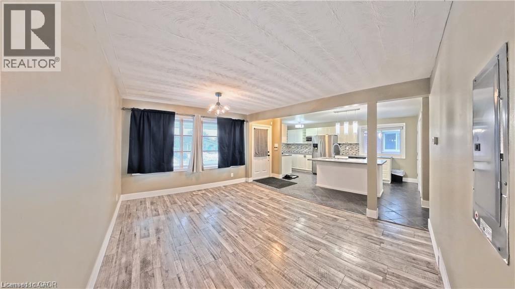 61 BOSWORTH Crescent Unit# Upper, Kitchener, Ontario, N2E1Y9 — Photo 6